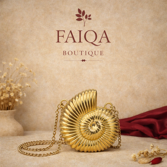 GOLD SEASHELL